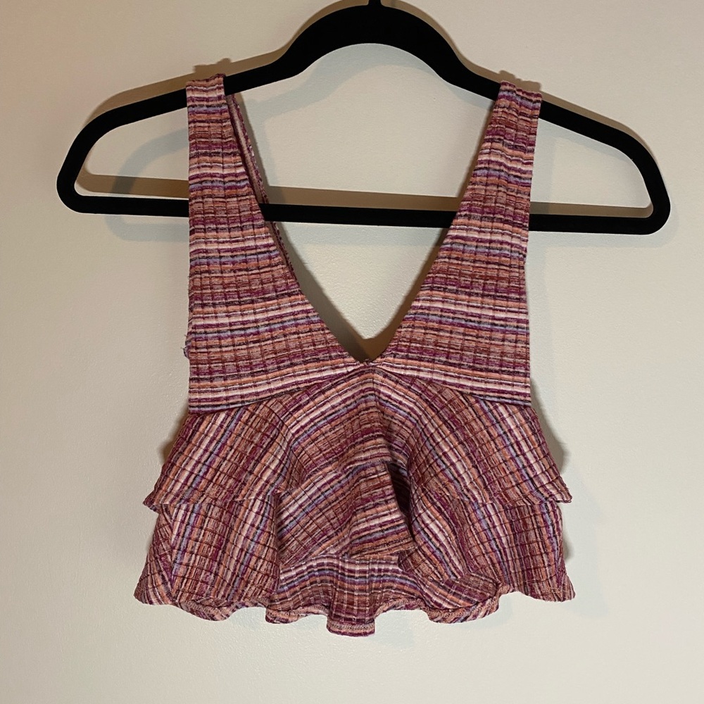 Forever 21 low v peplum crop top